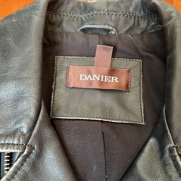 Danier Black Vintage Leather Biker Jacket - Picture 7 of 15